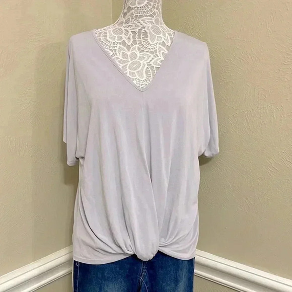 2/15 lavender top from loft - Picture 1 of 8